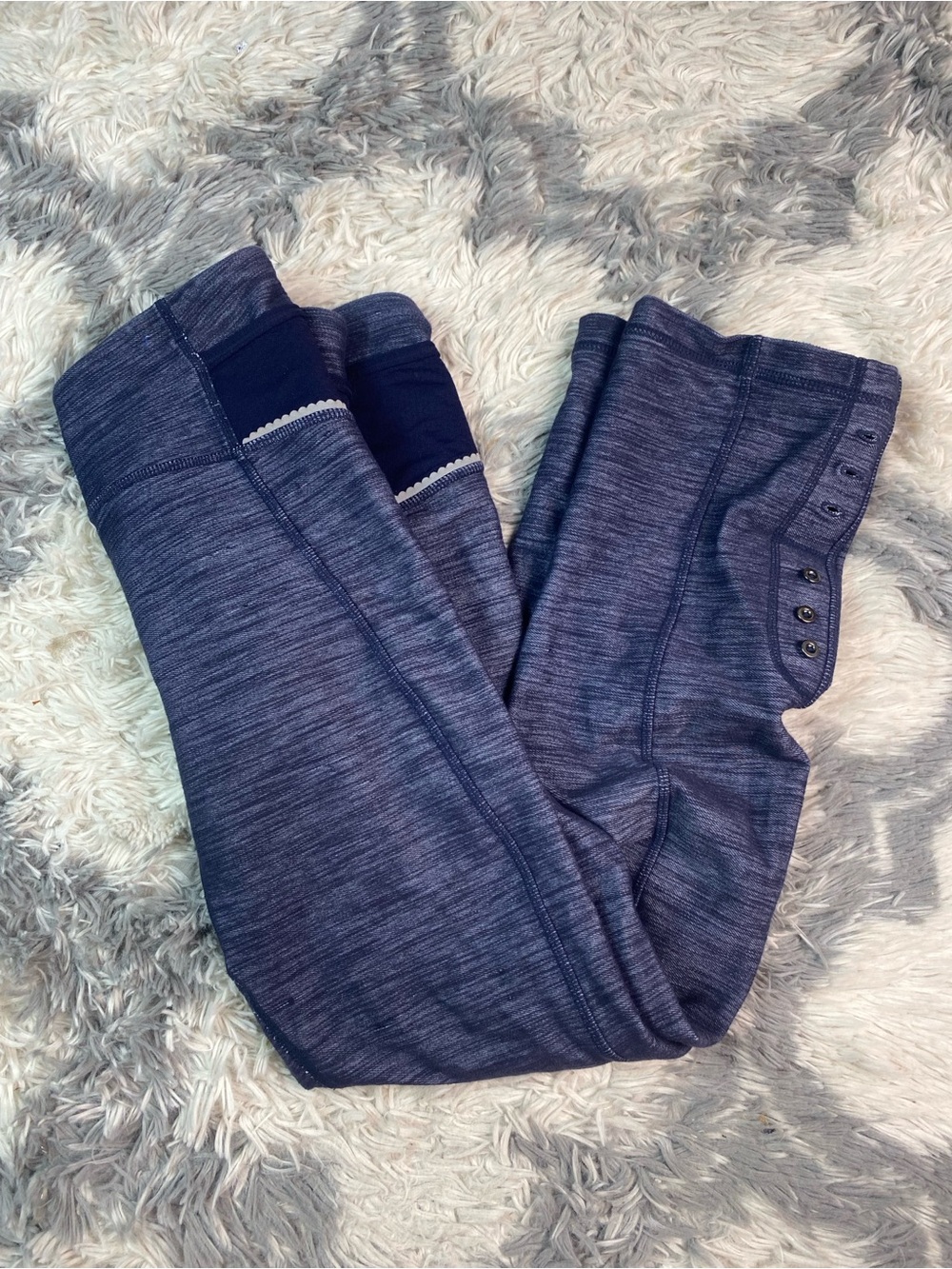 Lululemon Women's Ride on Crop in Deep Indigo/Blue Size 6